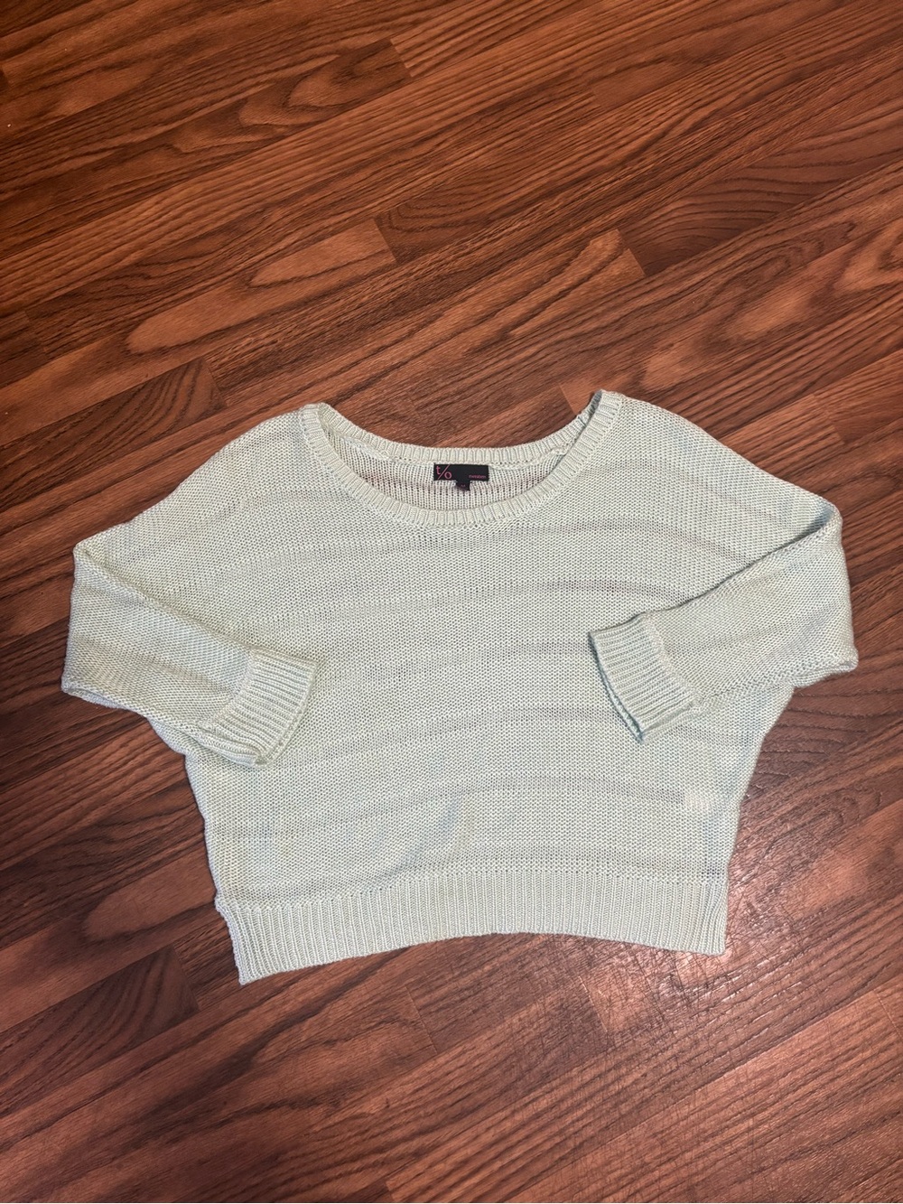 T/O Sweaters * Woman’s PullOver Mint Green Sweater * Medium.